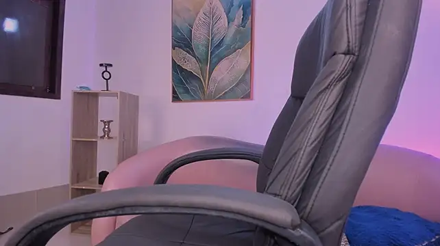 Czat XXX na żywo – samanee_konn