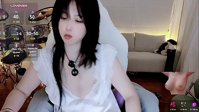 Evangelin-e 라이브 XXX 채팅