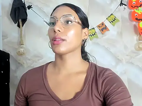 sasha_smith18 Chat XXX live