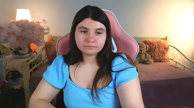 Viola__Shy Chat XXX in diretta