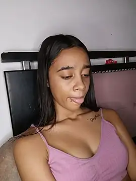 Zoe_Sweett18's Live XXX Chat