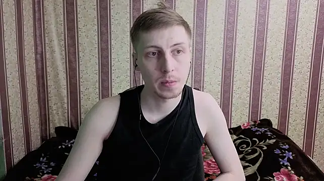 Онлайн чат XXX Darien_Brown