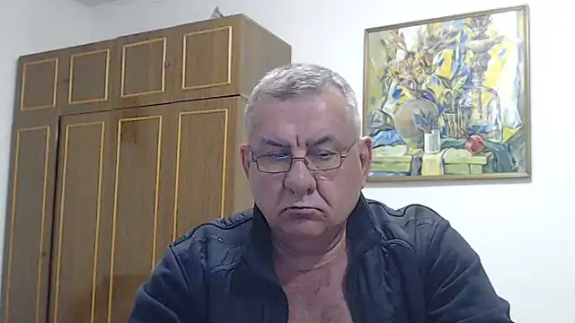 Chat XXX en directo de machomale3