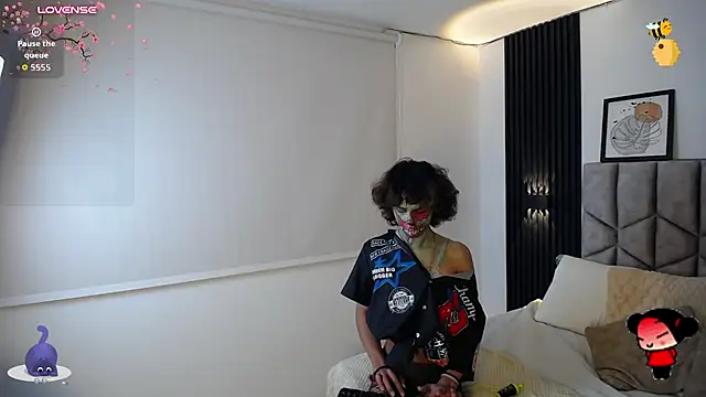 Sweet_Poison37 élő XXX-chatje