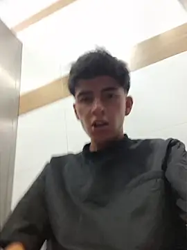 Chat XXX Live ZaneHoward