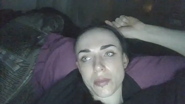 Trinsy_Love's Live XXX Chat