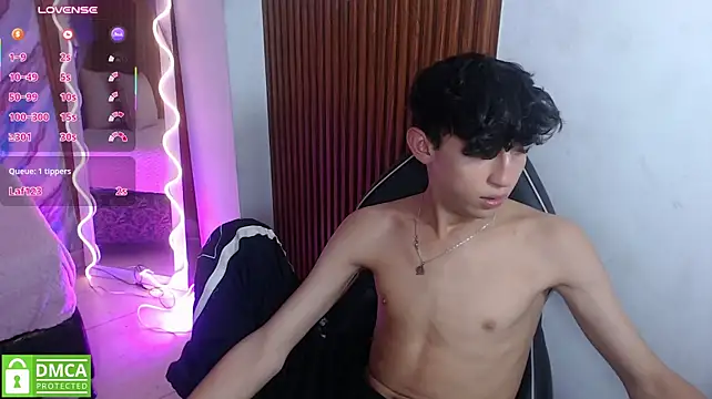 ETHANN_TAY1 – Live XXX-chat