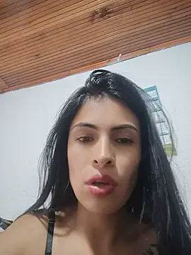 Astrid-- Pertunjukan Webcam