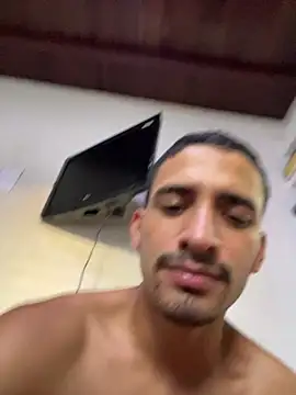 ikaro21 – Live XXX-chat