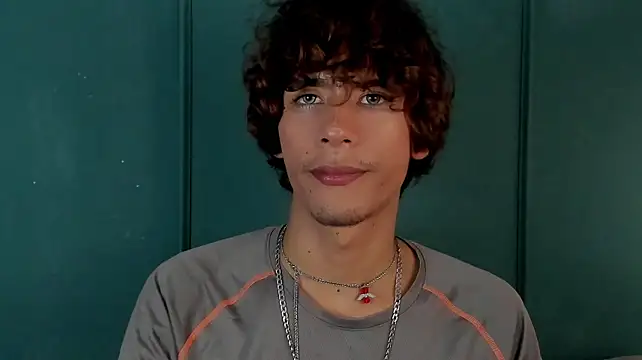 Chat XXX ao vivo de derek_blake