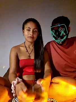 qulona's Live XXX Chat