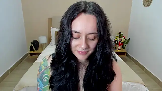 KatherineBond's Live XXX Chat