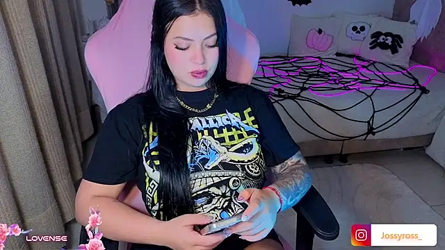 XXX chat uživo modela Victoryyy_