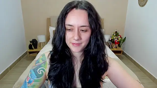 צ'אט XXX בשידור חי של KatherineBond
