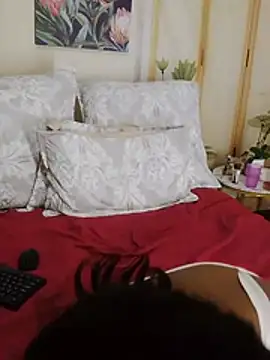 CrystalMelaninXxXxX Adlı Modelin Canlı XXX Sohbeti