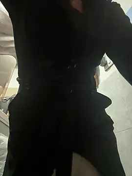 XXX chat uživo modela IsabellaMariet