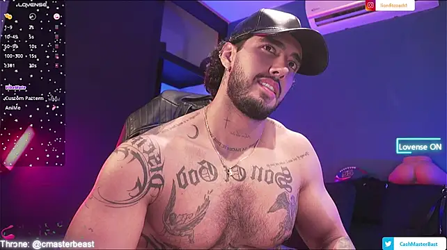 Chatroom XXX en direct de JACOB_MARTINS