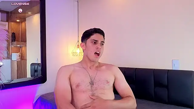 Jeremy_01 Live XXX-chat