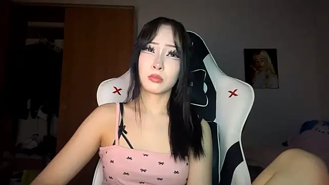 SinaDrenning – webcam-show