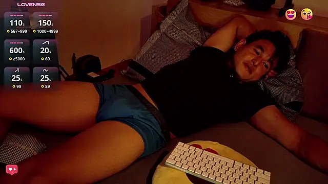 Онлайн чат XXX AsianBoy_Sunny