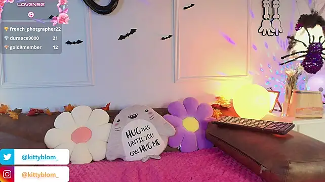 Živý XXX chat kittyblooms