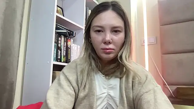 Sweet_Peachyyi 现场XXX聊天