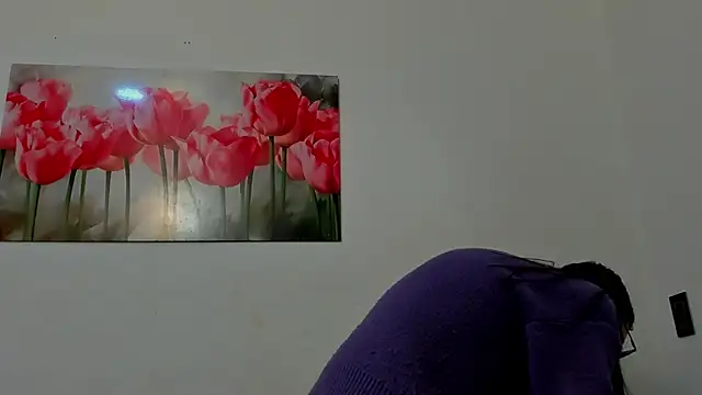 pinky_f00xn Live XXX chat