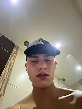 Chat XXX ao vivo de Lander_Cruz