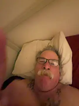 Chat XXX en directo de Caesar_Baxter