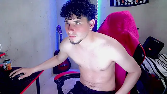 Онлайн чат XXX Atom_Hot