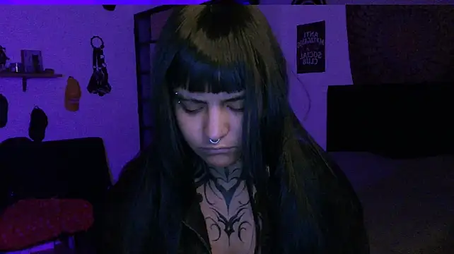 Czat XXX na żywo – alex_one888