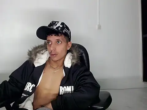 brayan__hot__ Live XXX Chat