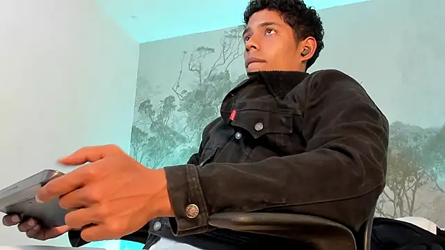 Kyros_leonidas 라이브 XXX 채팅