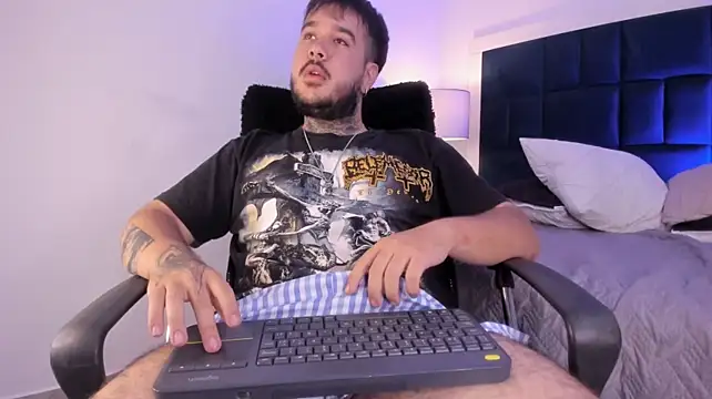 Živý XXX chat DanteBlossom
