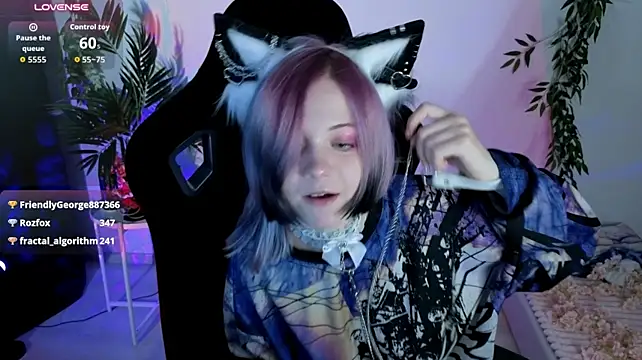 Hikkacat Chat XXX live