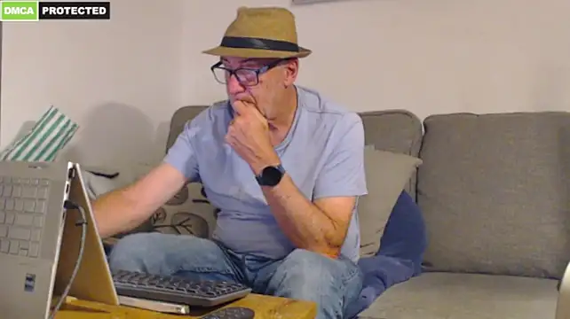 Chat +18 de bluedae1 ao vivo