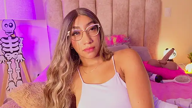 bell_popperr_'s Live XXX Chat