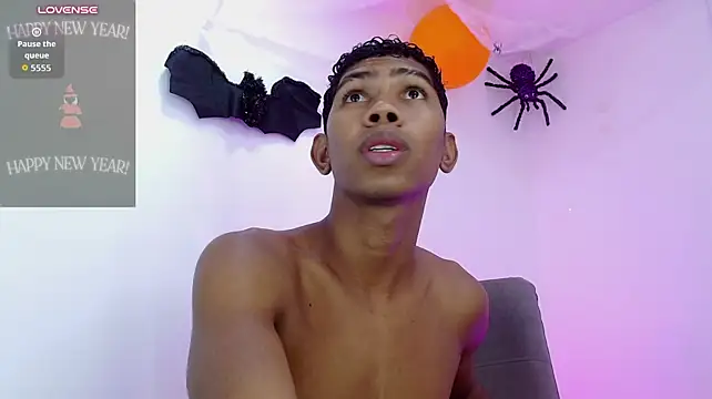 skiper_monstercock Adlı Modelin Canlı XXX Sohbeti