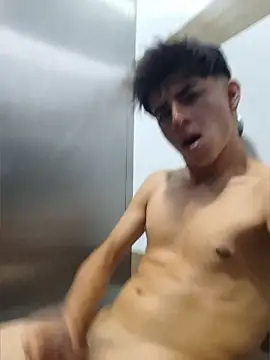 ZaneHoward's Live XXX Chat