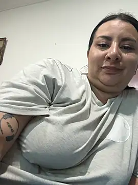 XXX chat uživo modela Abril_Luv
