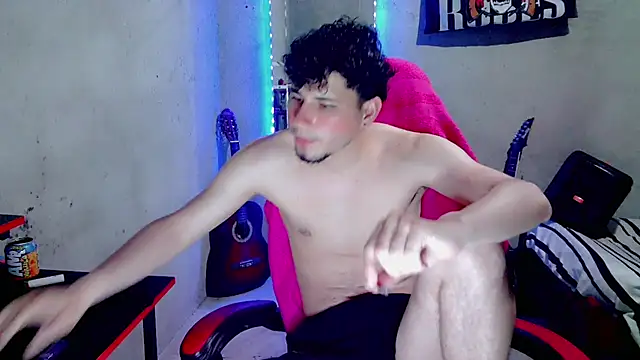 Atom_Hot – Live XXX-chat