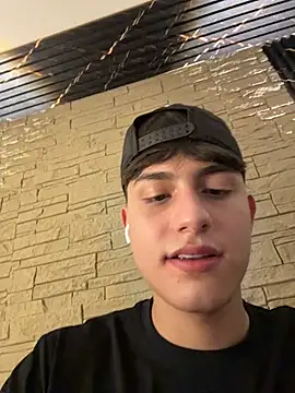 Lander_Cruz Chat XXX live