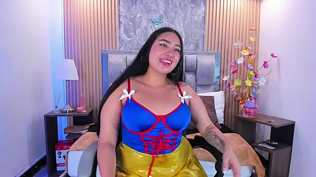 Sulay_Kim live XXX chat