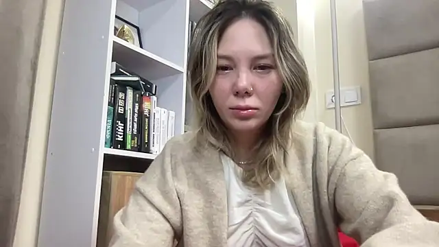 Онлайн чат XXX Sweet_Peachyyi