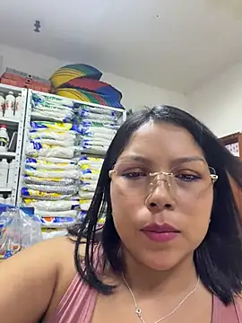 ISABELLA__LUNA live XXX chat