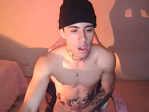 David_LongVibe Chat XXX in diretta