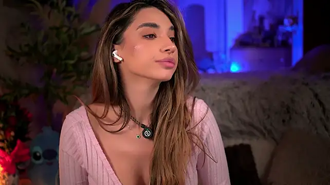 ItalianGirl 现场XXX聊天