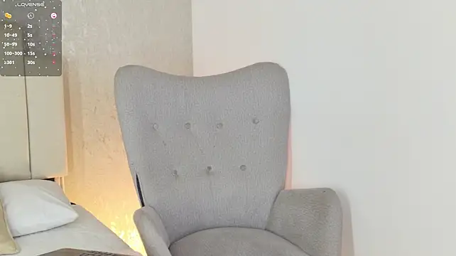 SensuallJenn Adlı Modelin Canlı XXX Sohbeti