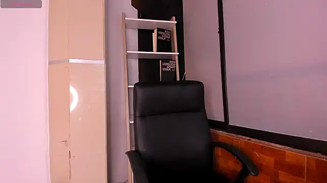 AleNoah_ XXX чат на живо