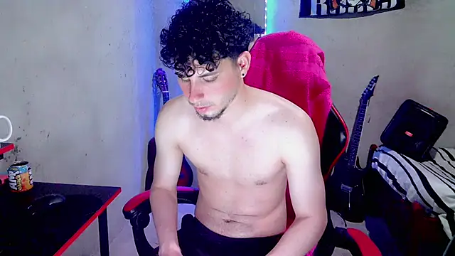 Онлайн чат XXX Atom_Hot